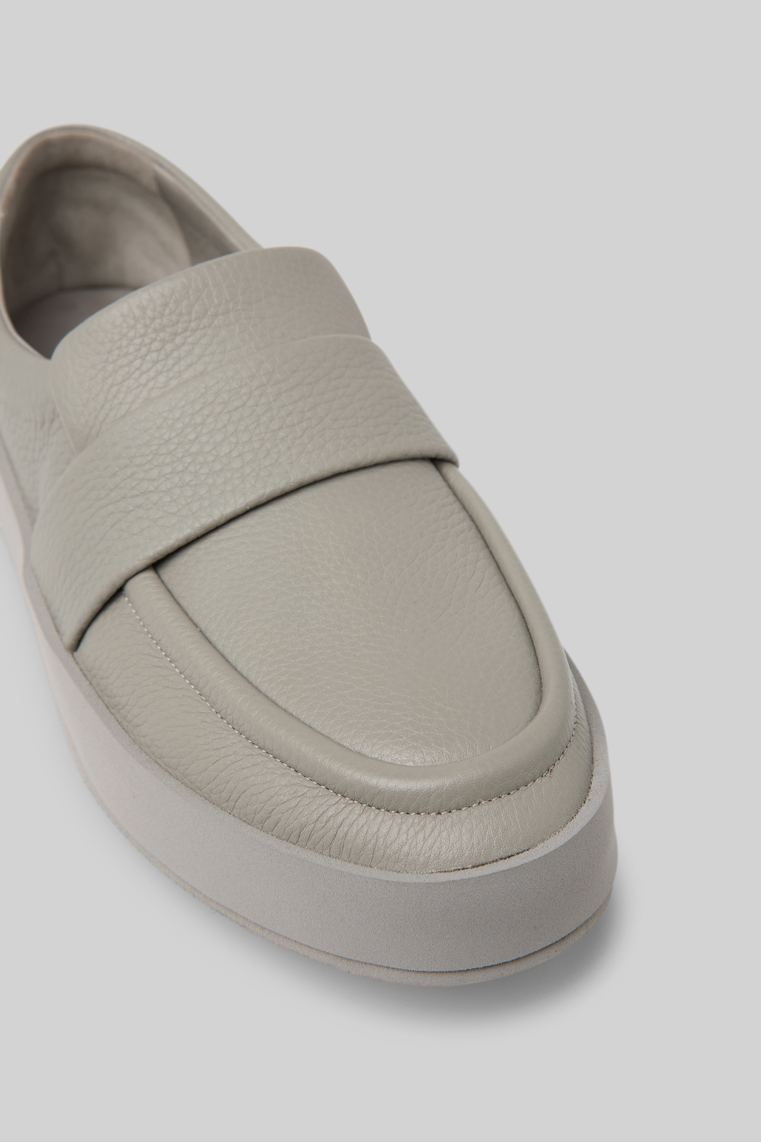 FW25_MMG601_P018211_E