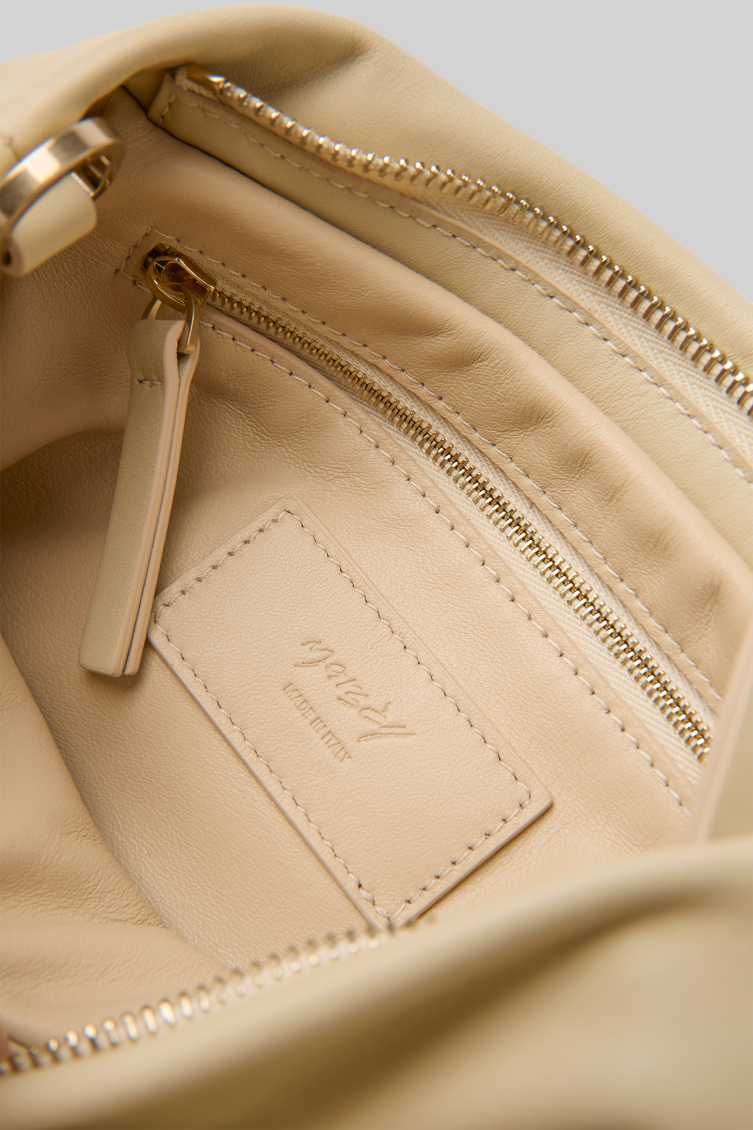 SS26_MB0106_P010383A000_E