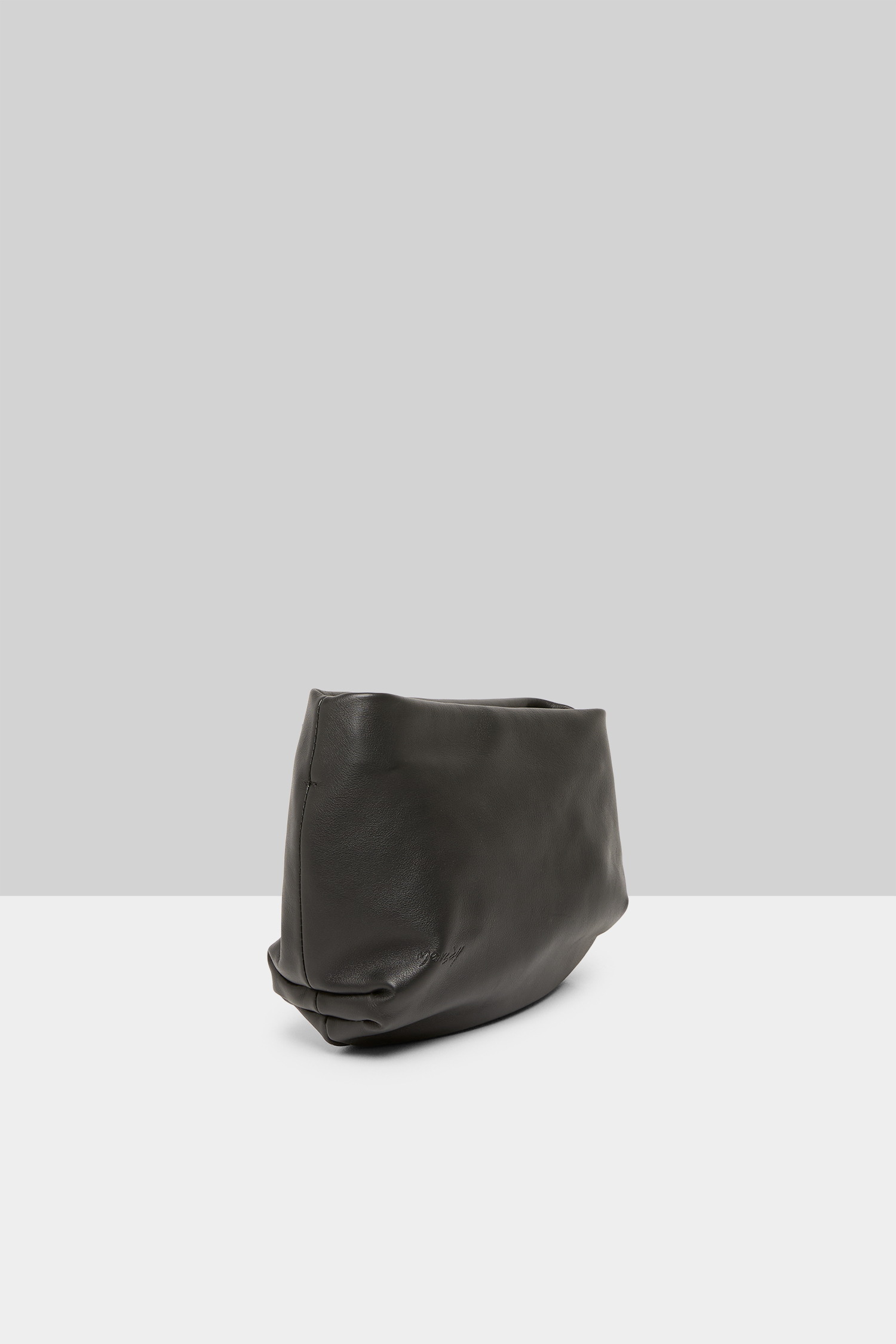 SS26_MB0106_P010666A000_B