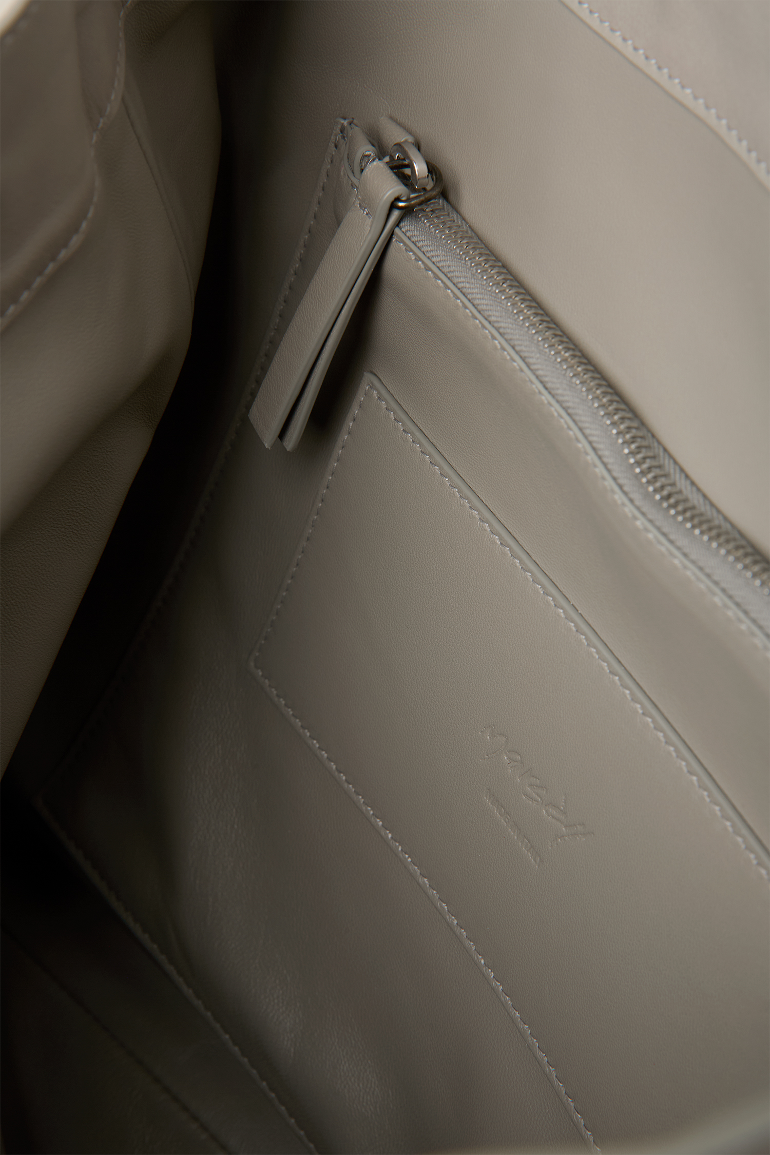 SS26_MB0430_P010211_E