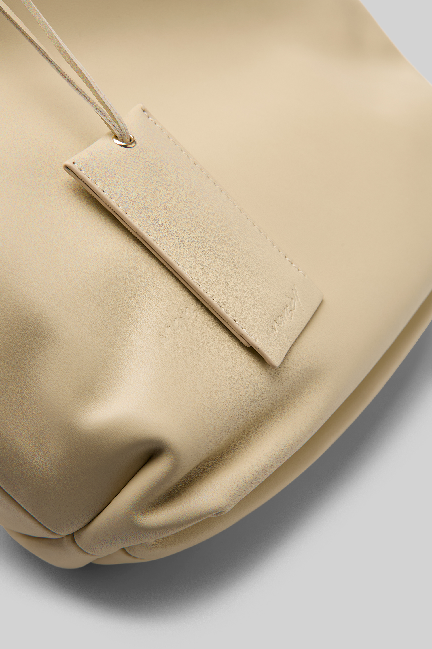 SS26_MB0442_P010383A000_E