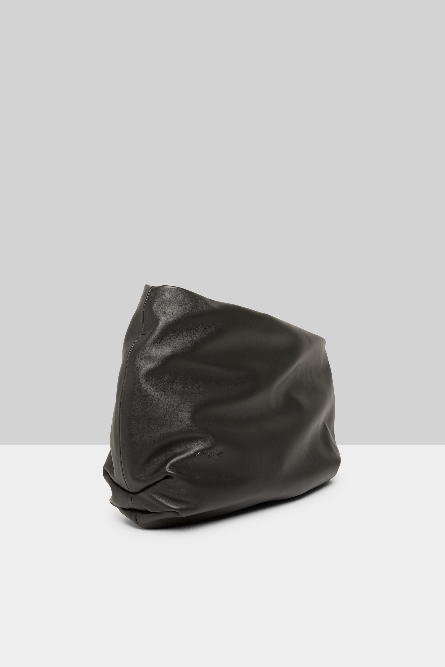 SS26_MB0442_P010666A000_B