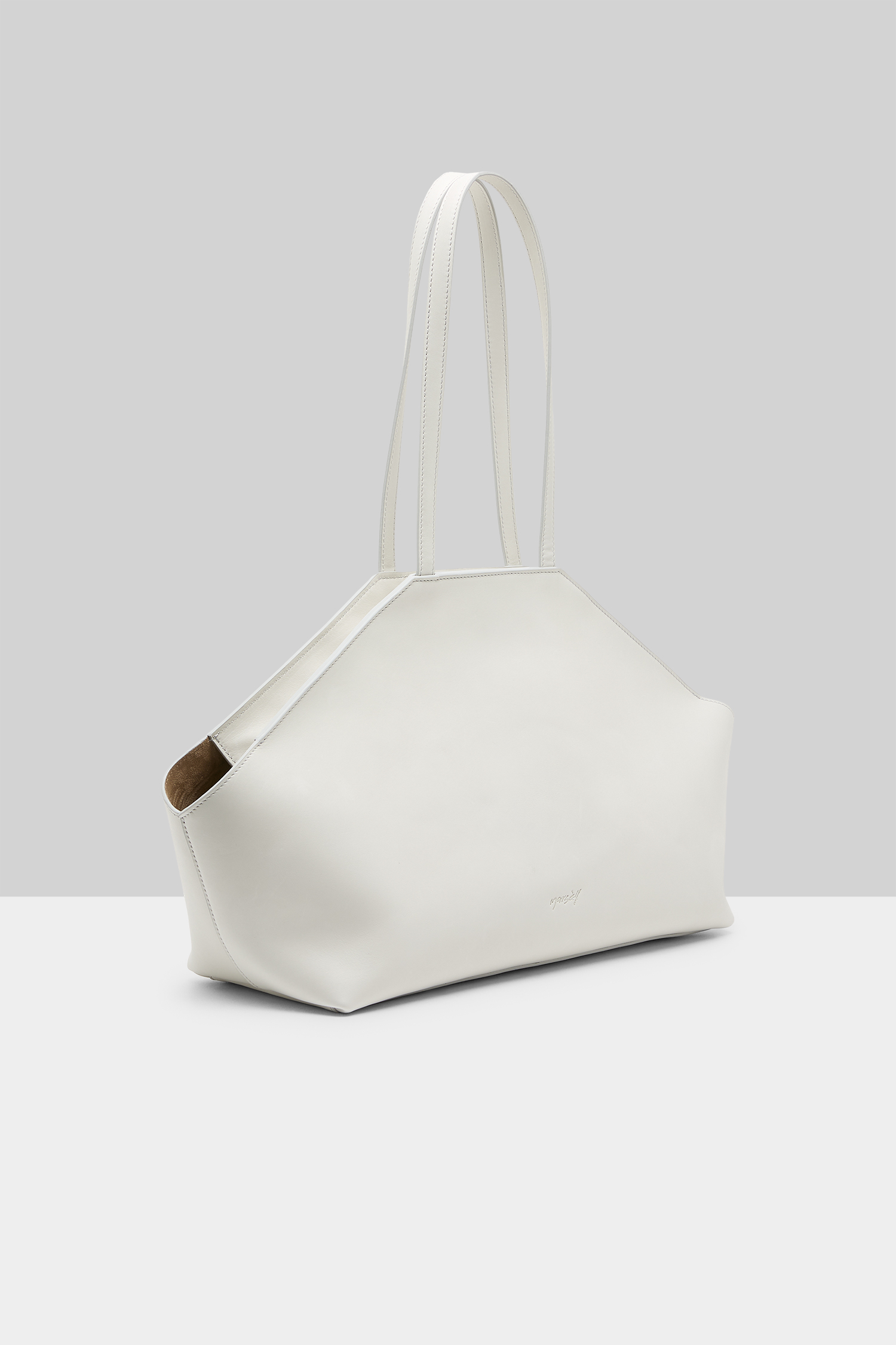 SS26_MB0474_P011121_B