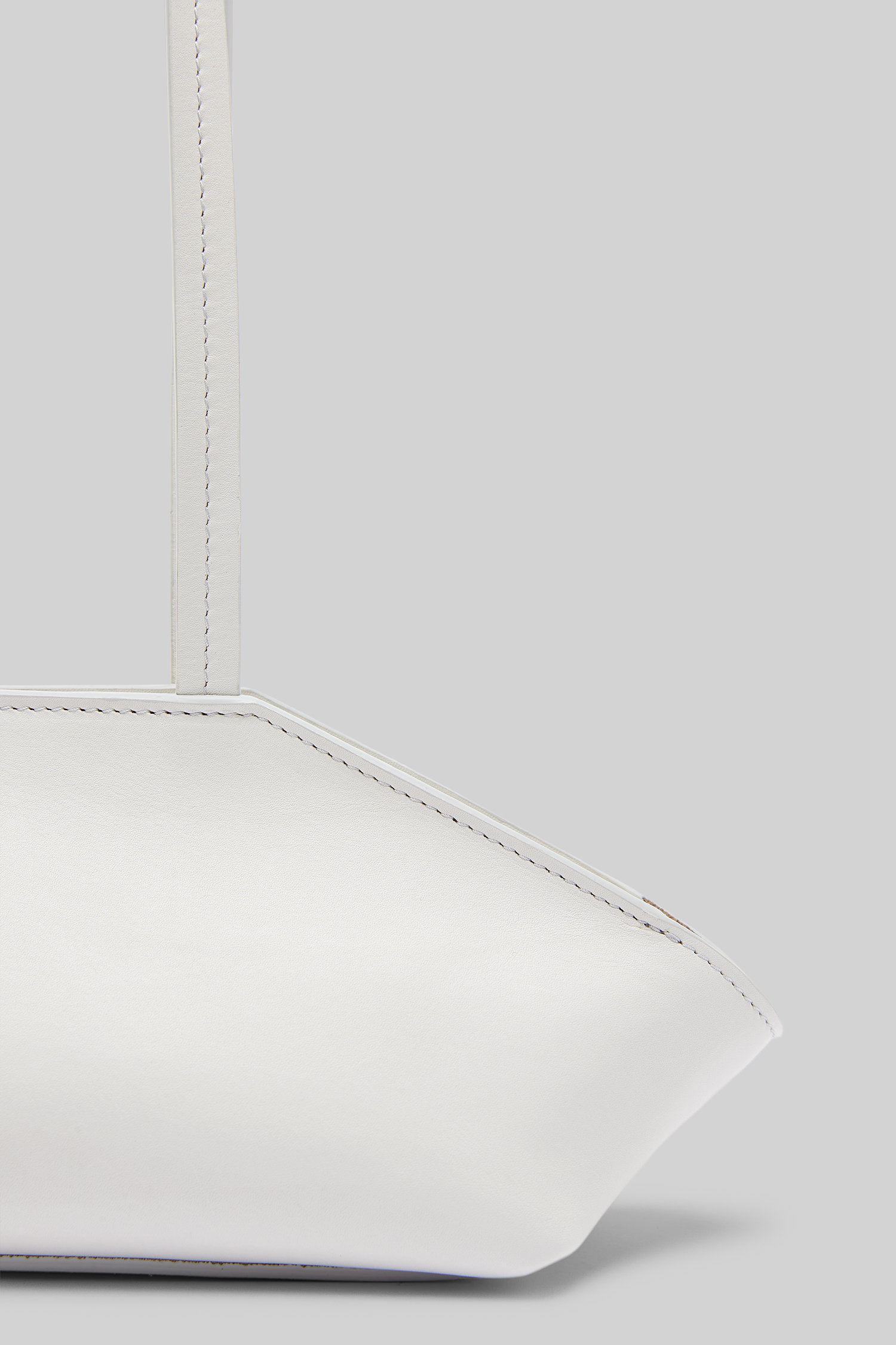 SS26_MB0478_P011121_E